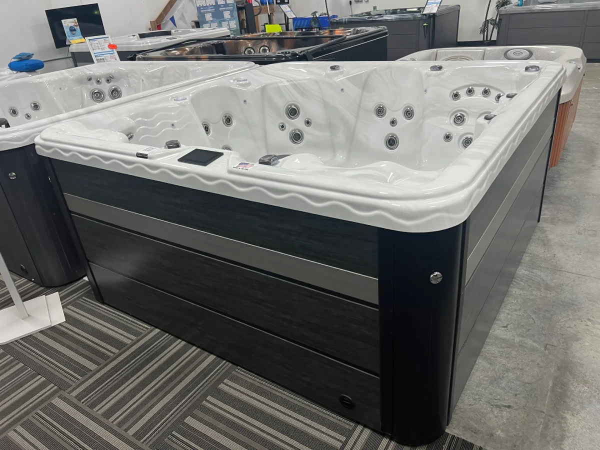Rippling Water Hot Tubs - Kinnickinnic - Floor Model – MinnSpas Apple Valley Minnesota