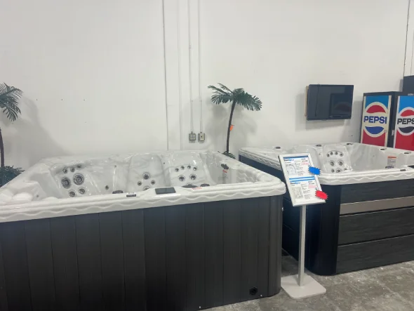 Showroom Floor Models 1 – MinnSpas Apple Valley Minnesota