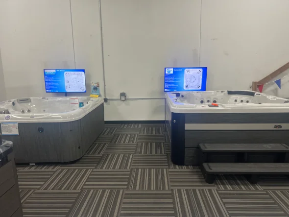 Showroom Floor Models 2 – MinnSpas Apple Valley Minnesota
